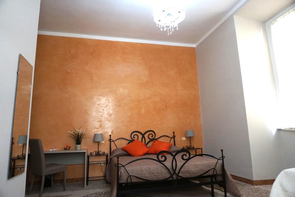 Residence Stendhal Guest House Civitavecchia Extérieur photo