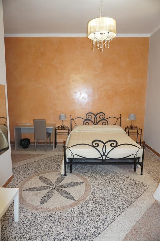 Residence Stendhal Guest House Civitavecchia Extérieur photo